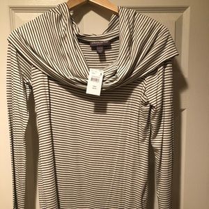 Maternity long sleeve long shirt